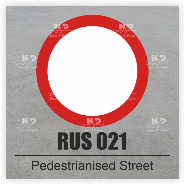 RUS021 - Pedestrianised Street